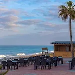 מלון Lord Marina & Bungalows
