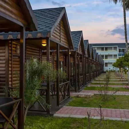 Lord Marina & Bungalows ألانيا