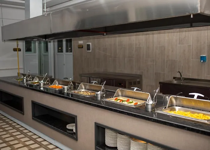 Lord Marina & Bungalows