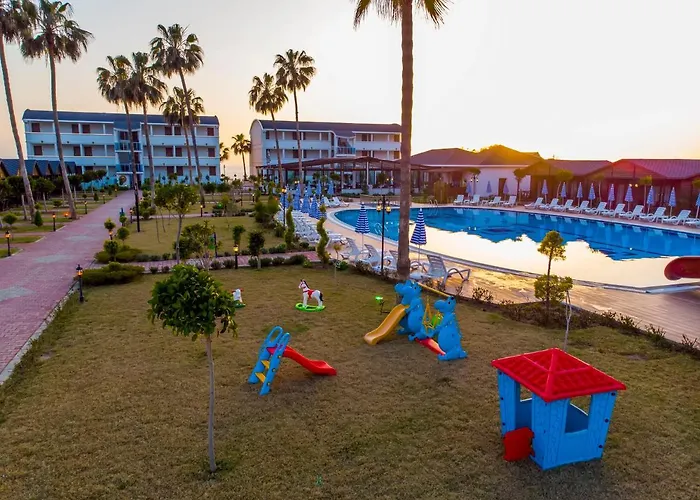 Lord Marina & Bungalows ألانيا