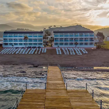 Lord Marina & Bungalows *