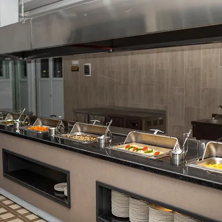 Lord Marina & Bungalows